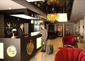 Pasaport Pier Hotel 2