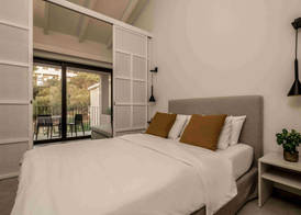 New Beach Hotel 3