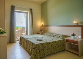 Alianthos Beach Hotel 2