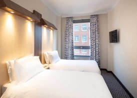 Royal National Hotel 3