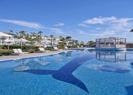 Sandy Beach Resort by Rizos Resorts 4