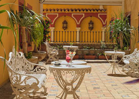 H10 Corregidor Boutique Hotel 3