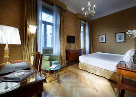 Eurostars Hotel Excelsior 5