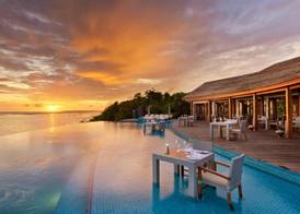 Hideaway Beach Resort & Spa Maldives 3