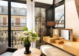 Hôtel Galileo Champs Elysées 3