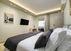 Nicolas Grand Suites, Adults Only 4