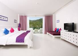 The Old Phuket - Karon Beach Resort 5