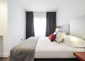 Ilunion Suites Madrid 3