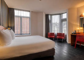 Aris Grand Place Hotel 5
