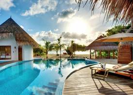 Hideaway Beach Resort & Spa Maldives 5