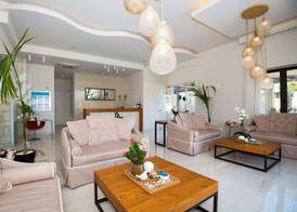 Airis Boutique Hotel & Suites - For adults only 2