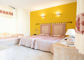 Hotel Domomea 4