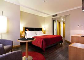 SANA Reno Hotel 3