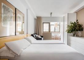 Barcelona Apartment Aramunt 3