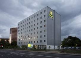 Holiday Inn Express GENEVA AIRPORT by IHG 3