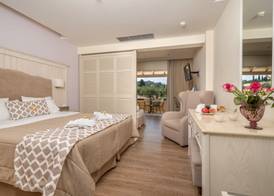 Art Hotel Debono 4