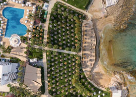 St George Beach Hotel & Spa Resort 4