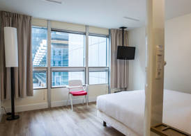Qbic Amsterdam WTC 4