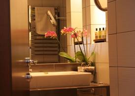 Friday Hotel 5