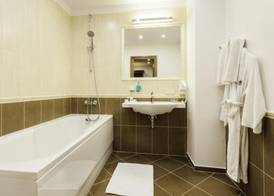 Bellevue Park Hotel Riga with FREE Parking 5