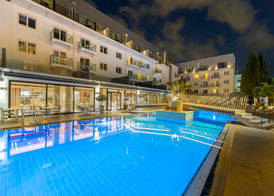 Anemi Hotel & Suites 2