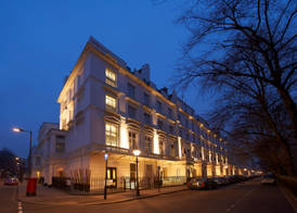 The Caesar Hotel 4