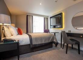 Ten Hill Place, WorldHotels Distinctive 3