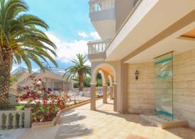 Karras Grande Resort 3