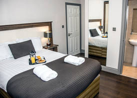 Base Serviced Apartments - Sir Thomas Street 2