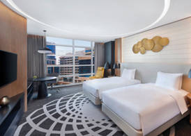 DoubleTree by Hilton Dubai - Business Bay 4
