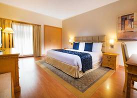 Millennium Plaza Downtown Hotel 4