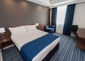 Holiday Inn Express ABERDEEN AIRPORT by IHG 2