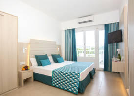 Hotel Luxor 5