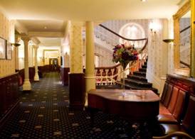 Duke Of Cornwall Hotel 2