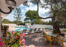 Hostal Es Pi - Emar Hotels 2