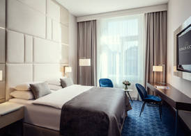 Hotel KINGS COURT 3
