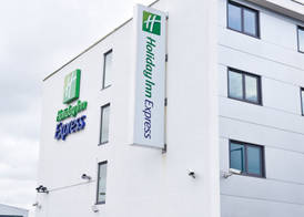 Holiday Inn Express MANCHESTER AIRPORT by IHG 2