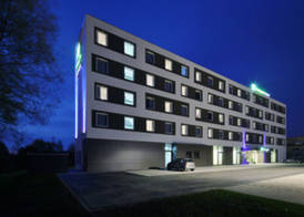 Holiday Inn Express FRIEDRICHSHAFEN by IHG 4