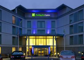 Holiday Inn Express LONDON - STANSTED AIRPORT by IHG 3