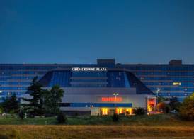 Crowne Plaza ST. LOUIS AIRPORT by IHG 2