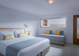 Blue Bay Resort Hotel 4