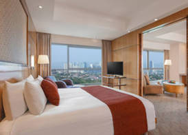Crowne Plaza MANILA GALLERIA by IHG 2