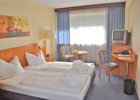 Savoy Hotel 2