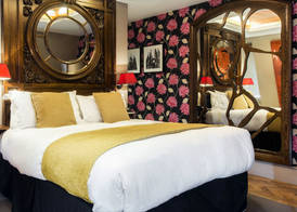 Le Monde Hotel 3