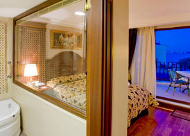 GLK PREMIER Regency Suites & Spa 4