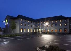 Holiday Inn Express ANTRIM - M2, JCT.1 by IHG 3