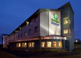 Holiday Inn Express DUNFERMLINE by IHG 2