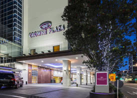 Crowne Plaza AUCKLAND by IHG 2