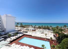 Iberostar Waves Bahía de Palma - Adults Only 3