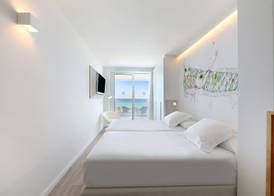 Iberostar Waves Bahía de Palma - Adults Only 2